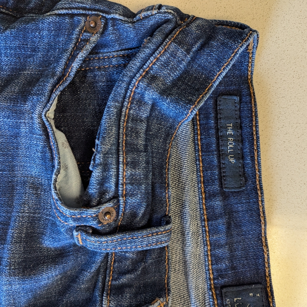 Lucky Brand | Size 24/00 | Blue Jean Shorts Classic Cut-Off Style - Picture 9 of 12